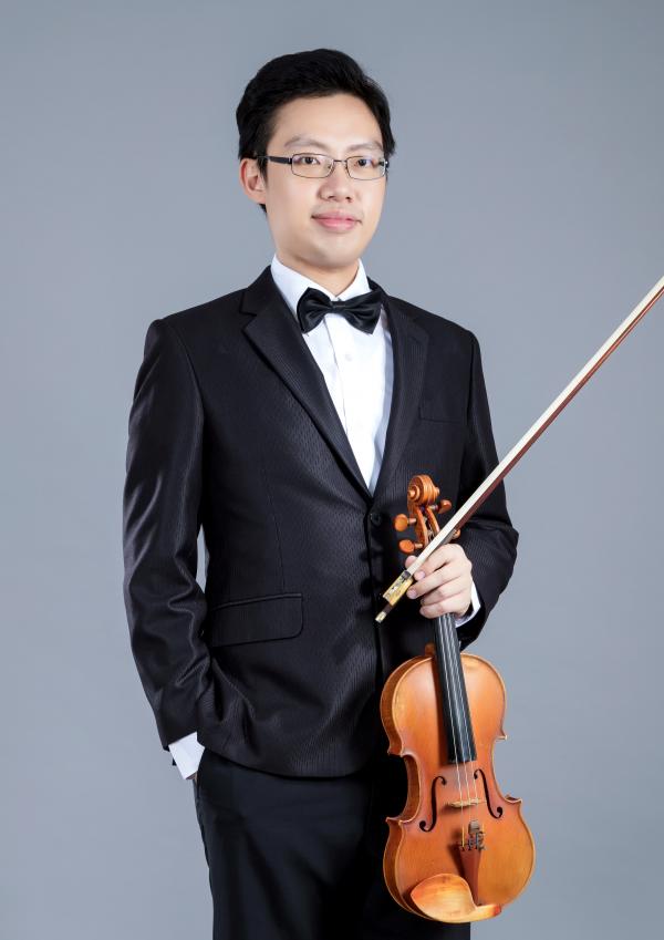 Yi-Hsin Lin / Violin