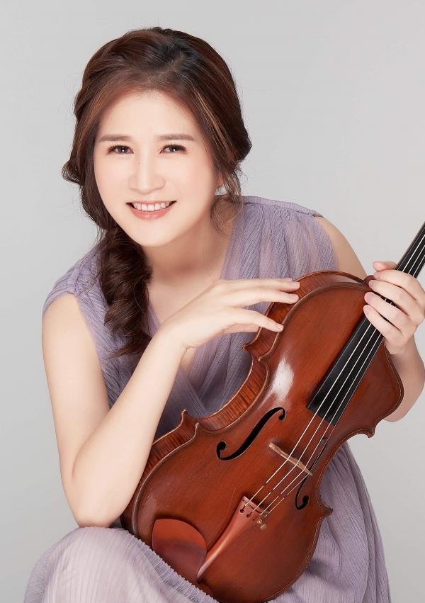 Grace Huang / Viola
